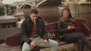 Чрезвычайно чешская девушка трахается с незнакомцем в супер артистичной страстной манере порно